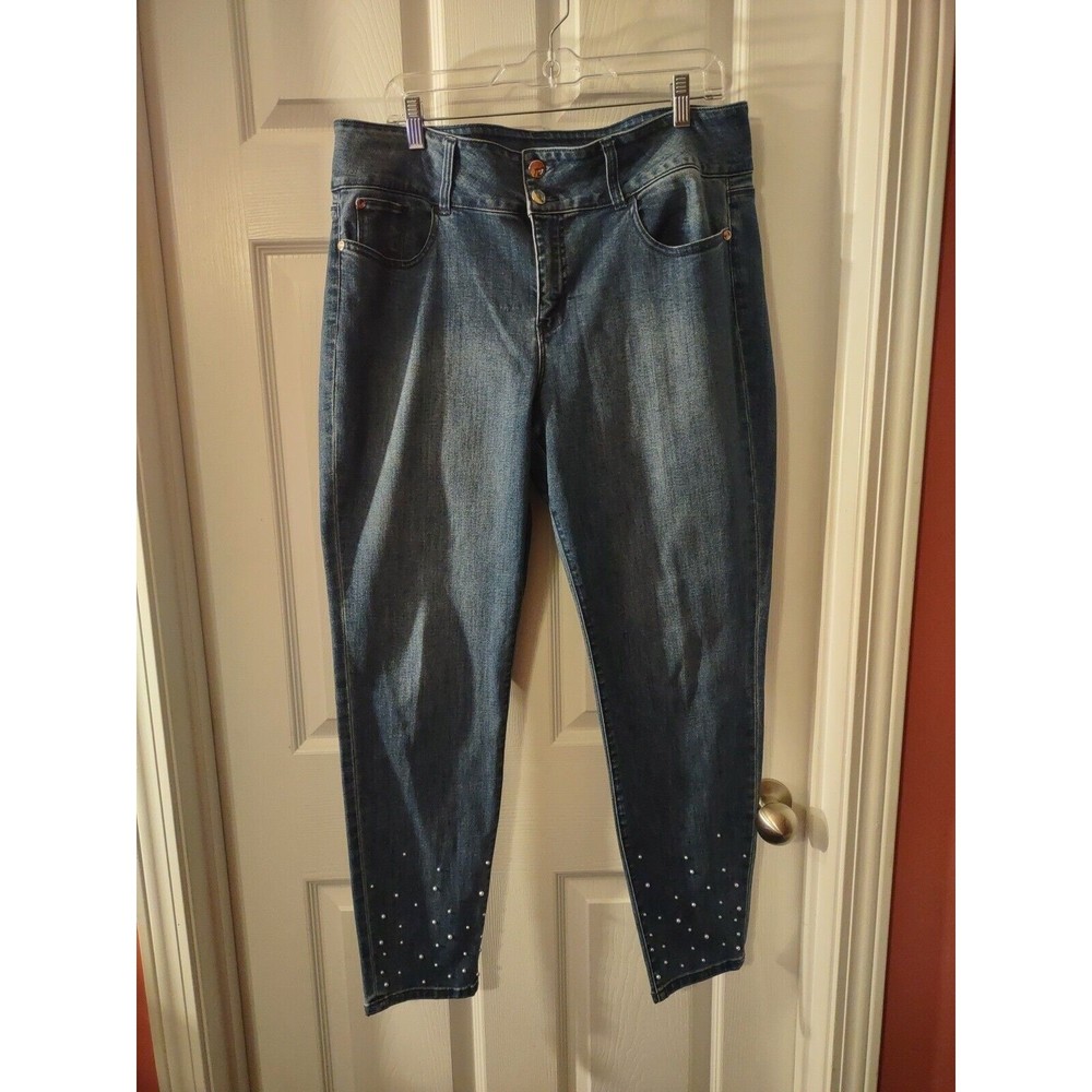 Thalia Sodi Jeans Size 18 Blue Pearl Studs